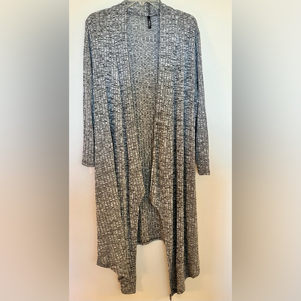 Lightweight long grey sweater